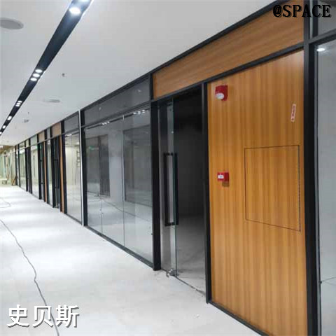 乐山黑色隔断墙工艺